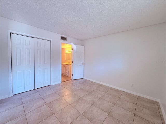 6332 NEWTOWN CIR A4, Tampa, FL 33615