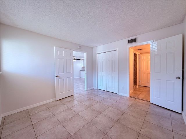 6332 NEWTOWN CIR A4, Tampa, FL 33615