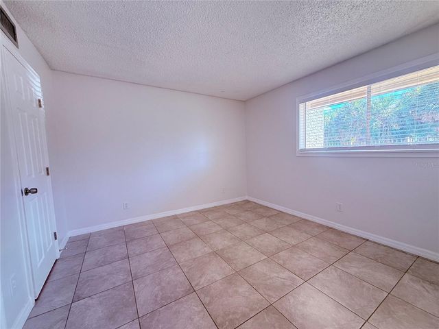 6332 NEWTOWN CIR A4, Tampa, FL 33615