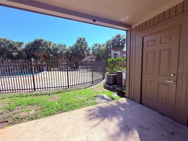 6332 NEWTOWN CIR A4, Tampa, FL 33615