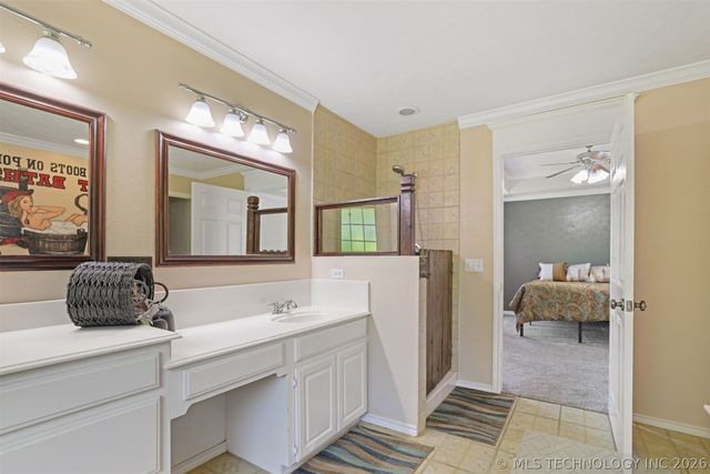 7221 Garden Oak Drive, Kingston, OK 73439