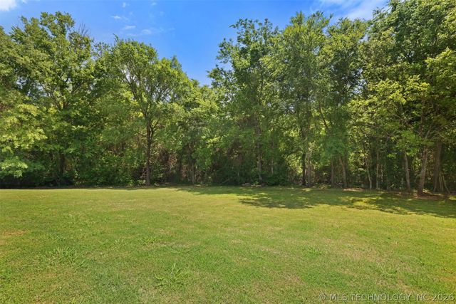 7221 Garden Oak Drive, Kingston, OK 73439