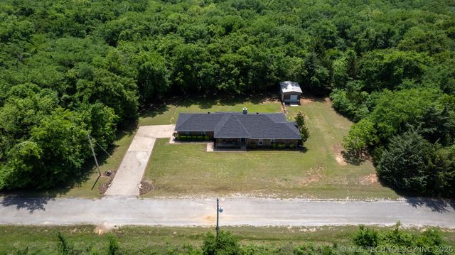 7221 Garden Oak Drive, Kingston, OK 73439