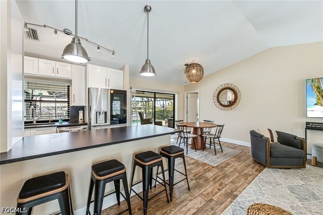 5630 Riverside DR, Cape Coral, FL 33904