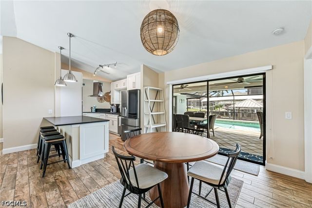 5630 Riverside DR, Cape Coral, FL 33904