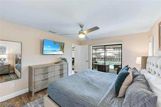 5630 Riverside DR, Cape Coral, FL 33904