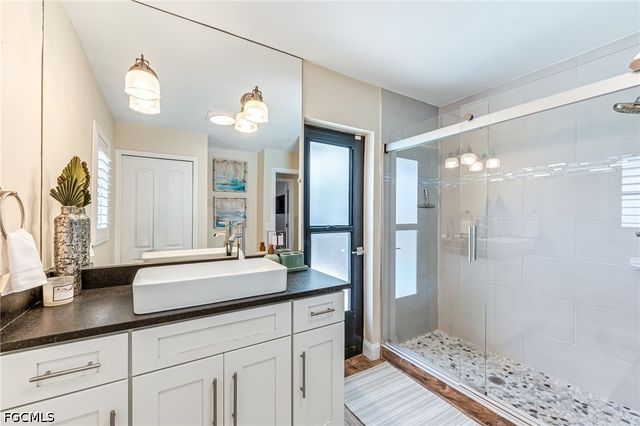 5630 Riverside DR, Cape Coral, FL 33904