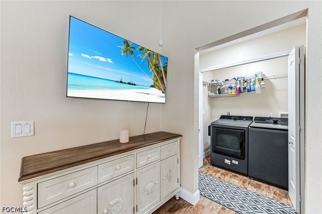 5630 Riverside DR, Cape Coral, FL 33904