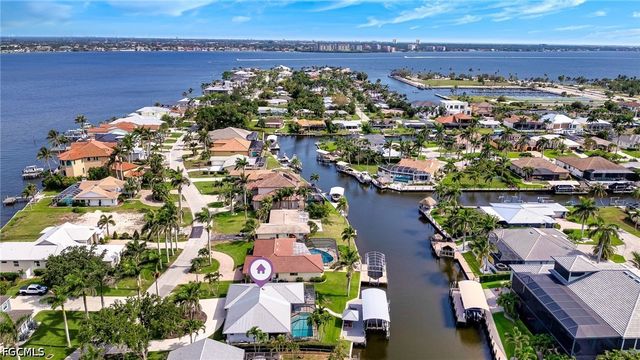 5630 Riverside DR, Cape Coral, FL 33904