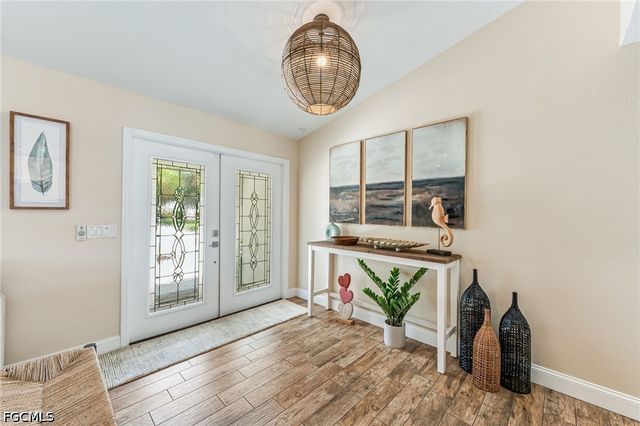 5630 Riverside DR, Cape Coral, FL 33904