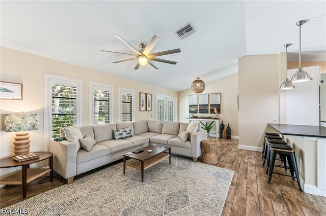 5630 Riverside DR, Cape Coral, FL 33904