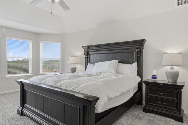 225 El Capitan LOOP, Dripping Springs, TX 78620