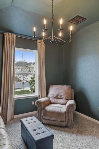 225 El Capitan LOOP, Dripping Springs, TX 78620