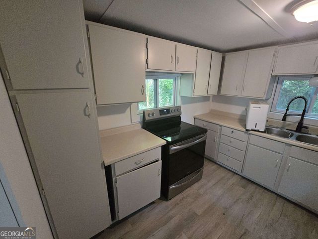 5402-08 Mount Shores Circle, Gainesville, GA 30506