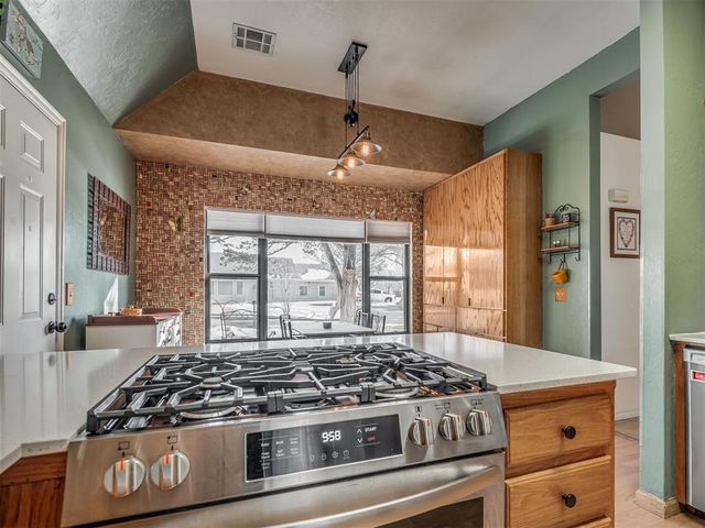 2724 Quail Ridge Street, Stillwater, OK 74074