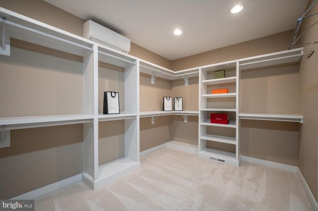 6005 PINEY GROVE WAY, Gainesville, VA 20155