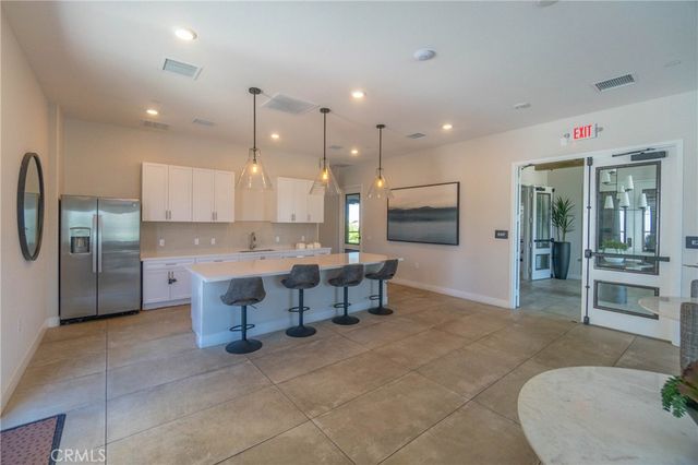 561 Yukon Road, Rialto, CA 92377