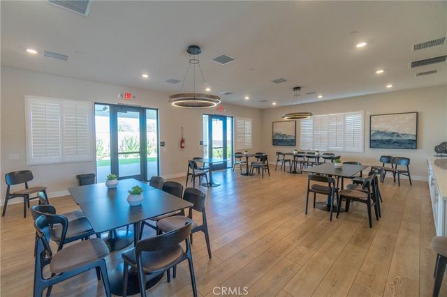 561 Yukon Road, Rialto, CA 92377