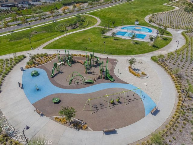561 Yukon Road, Rialto, CA 92377