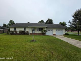 204 Wharton Street, Washington, NC 27889
