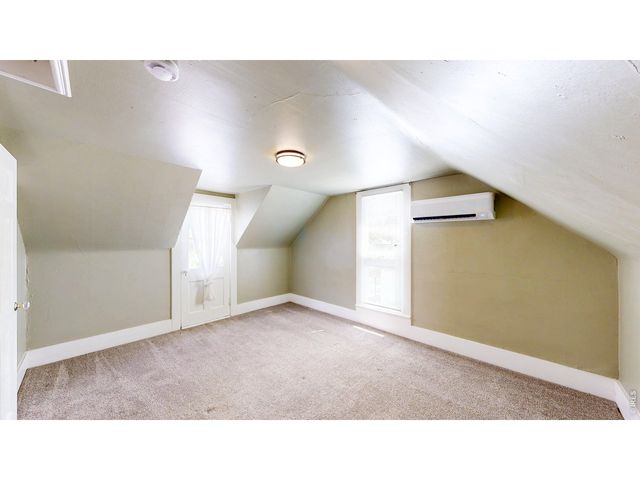460 W 5th St, Loveland, CO 80537