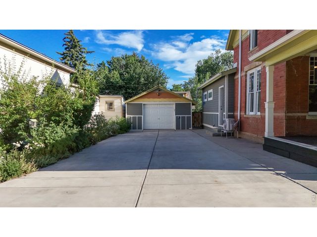 460 W 5th St, Loveland, CO 80537