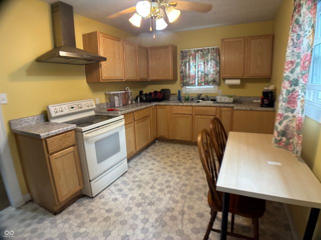 811 N Denny Street, Indianapolis, IN 46201