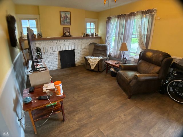 811 N Denny Street, Indianapolis, IN 46201