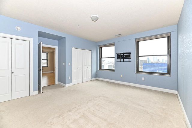 606 W Wisconsin AVENUE #1702, Milwaukee, WI 53203