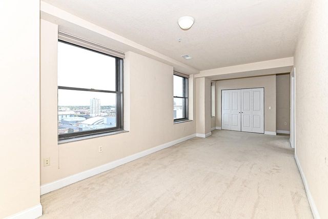 606 W Wisconsin AVENUE #1702, Milwaukee, WI 53203