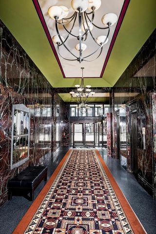 606 W Wisconsin AVENUE #1702, Milwaukee, WI 53203