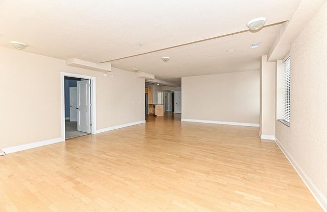 606 W Wisconsin AVENUE #1702, Milwaukee, WI 53203