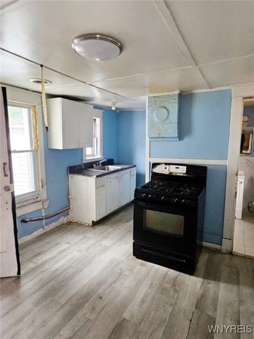 24 Sweet Avenue, Buffalo, NY 14212