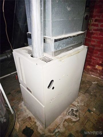 24 Sweet Avenue, Buffalo, NY 14212