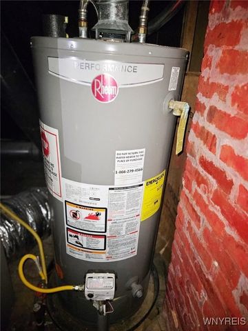 24 Sweet Avenue, Buffalo, NY 14212