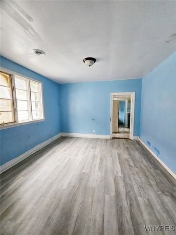 24 Sweet Avenue, Buffalo, NY 14212