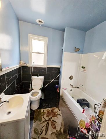 24 Sweet Avenue, Buffalo, NY 14212