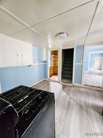 24 Sweet Avenue, Buffalo, NY 14212