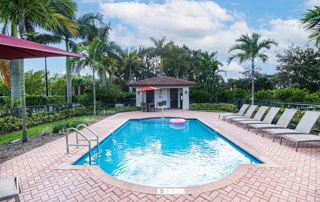 14426 Emerald Pl Way, Delray Beach, FL 33484