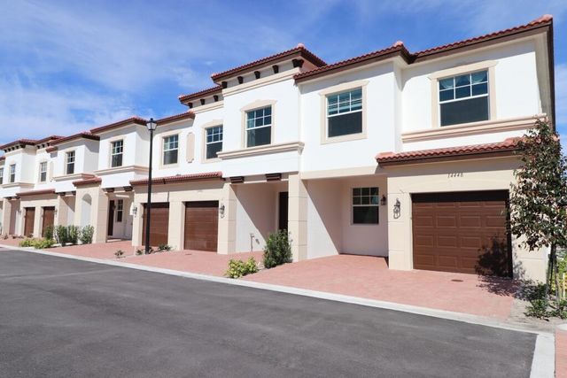 14426 Emerald Pl Way, Delray Beach, FL 33484