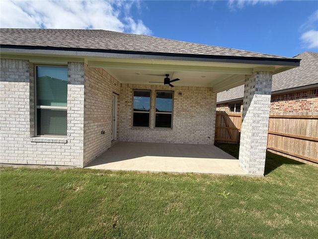 15187 Ty Marshall Ct, College Station, TX 77845