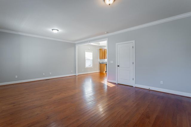 619 N Holly Street, Chattanooga, TN 37404