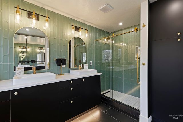 1224 E Hays St, Boise, ID 83712