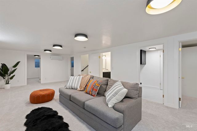 1224 E Hays St, Boise, ID 83712