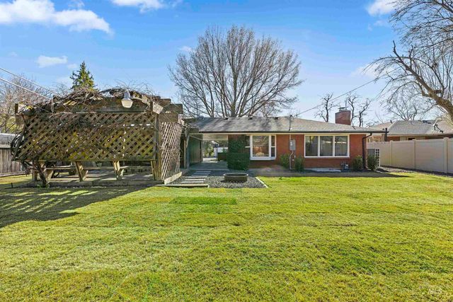 1224 E Hays St, Boise, ID 83712