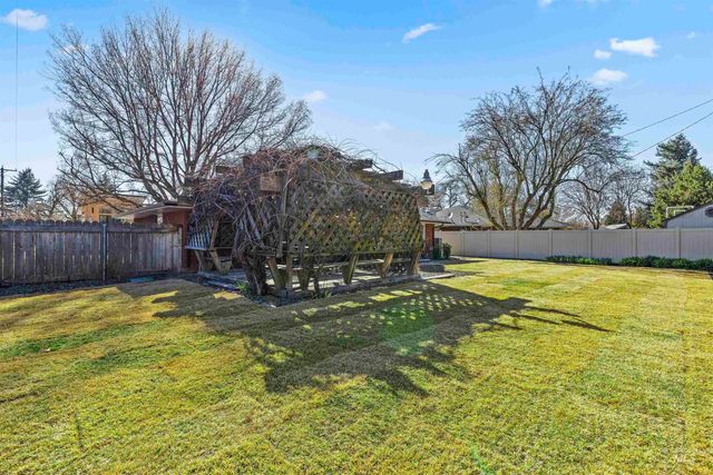 1224 E Hays St, Boise, ID 83712