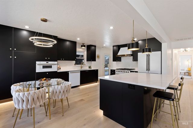 1224 E Hays St, Boise, ID 83712