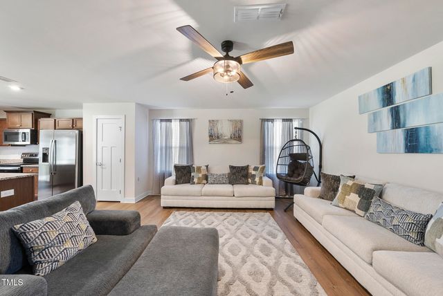 8710 Kenridge Lane, Fuquay Varina, NC 27526