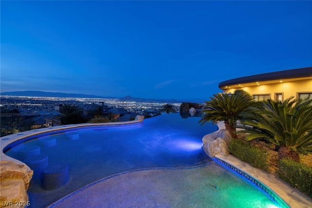 472 Saint Moritz Drive, Henderson, NV 89012