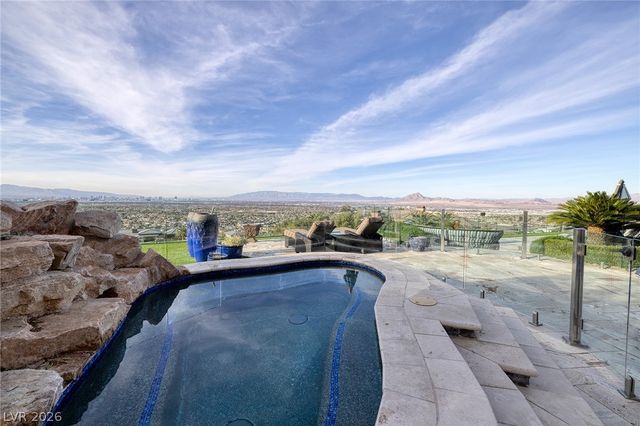 472 Saint Moritz Drive, Henderson, NV 89012